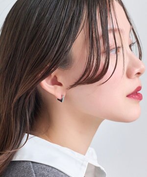  【金属アレルギー対応】ストレートスクエアフープピアス　シルバー/サージカルステンレス