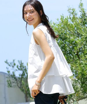  【洗える】ノースリーブ後ろタックティアードブラウス