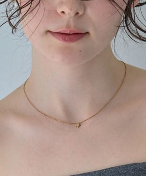  〈金属アレルギー対応〉ルミエールスターライトネックレス/ゴールド 星モチーフ