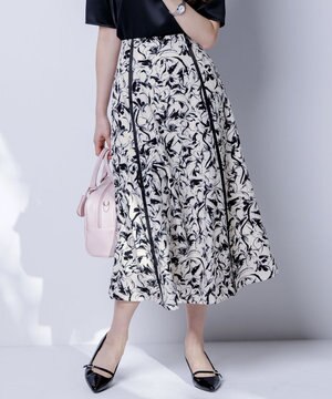 【洗える】ラインポイントフラワー スカート