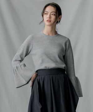 【組曲×setsuko sagittaire】フリルスリーブ ニット