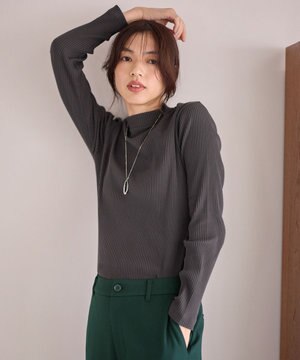  テレコハイネックロングスリーブＴシャツ