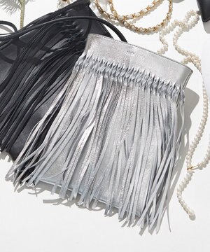  NOMADIS DANCE フリンジ ポシェット (シルバー)