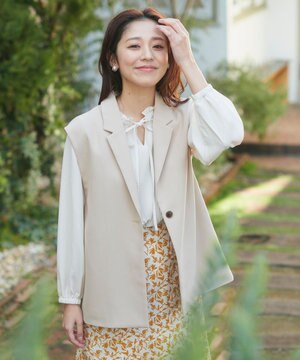 【洗える】バックペプラム ジレ