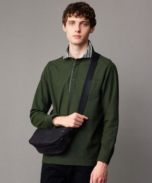   【軽量/コンパクト】ライトスウェード ハーフムーン　バッグ