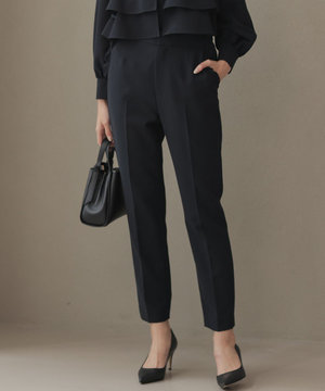 【KUMIKYOKU NAVY】コンフォータブルドレープ フリルテーパードパンツ