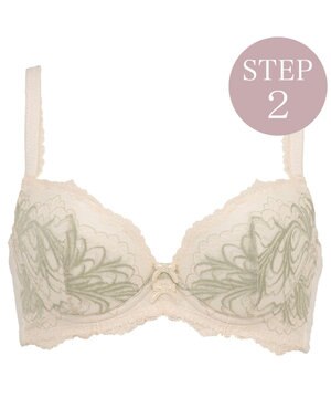  【BRADELIS New York/ 育乳補整ブラ・STEP2 寄せる】ローズステップ2ブラ24A1  谷間を作ってキープする補正ブラ