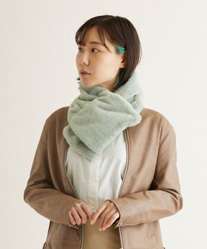  【洗える】estaa ダウンマフラーフェイクファー