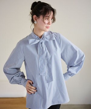  【洗濯機可】ステッチデザインリボンタイブラウス