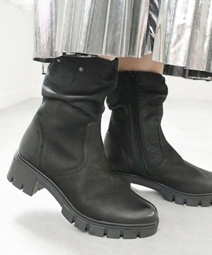  本革ミドル丈ブーツ