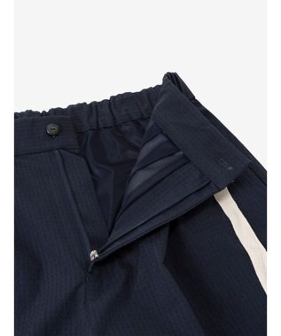 HELLY HANSEN スヴェイルリゾートショーツ ディープネイビー