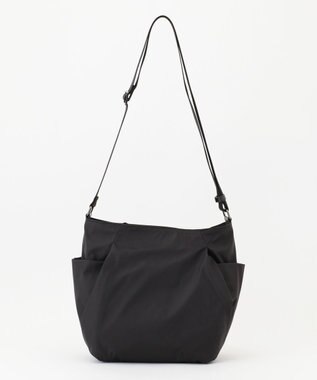 Y'SACCS 【ナイロンタフタ】トラベルショルダー ブラック