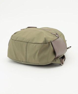 Y'SACCS 【ナイロンタフタ×リサイクルレザー】デイリーミニリュック カーキ