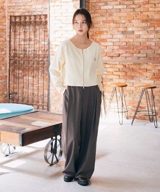 earth music&ecology ダブルジップロゴニットプルオーバー Ivory