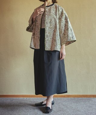 muuc 筆記帳刺繍ショートコート〈国産・muucオリジナル総柄刺繍〉〈上質な綿混ダンガリー〉〈中に着込めるゆとり袖・Aライン〉〈3シーズン春秋冬〉 ベージュ