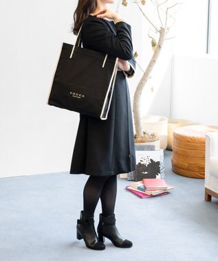 TOCCA 【WEB限定＆一部店舗限定】STRADA CANVAS TOTE L トートバッグ L ブラック系