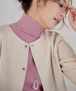 Tiaclasse ノーカラー後ろタックフレアコート アイボリー