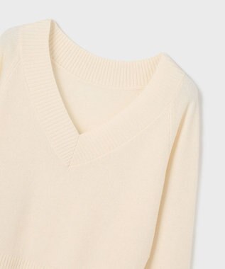 GRACE CONTINENTAL Ｖネックラムニットトップ ホワイト