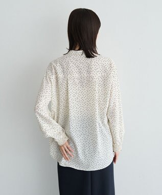 YECCA VECCA 2way裾アレンジパール釦ブラウス Dot