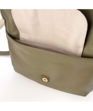 UNBILLION アトランタ ATLANTA / やぎ革軽量ボックス型リュック カーキ