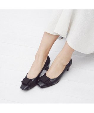 Riz raffinee <Riz raffinee>ドレープデザインモチーフパンプス ブラック