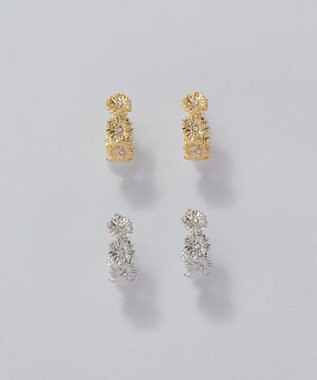 Phoebe 【痛くないシリーズ/金属アレルギー対応】マーガレットフラワーフープライトフィットイヤリング　シルバー シルバー