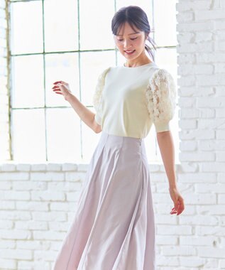 Feroux ブーケスリーブ ニットプルオーバー アイボリー系