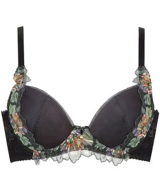 Wing Wing Lesiage　【2820シリーズ】　ブラジャー　脇すっきりの着やせシルエット　背中の段差軽減　ウイング／ワコール　PB2821 ブラック