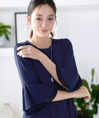 Tiaclasse 【新色追加】シフォンフレア袖チュニックブラウス ネイビー