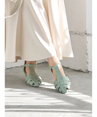 Green Parks ＲＵＰＩＳ．　グルカヒールサンダル