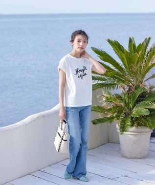 Tiaclasse 【洗える】立体刺繍ロゴTシャツカットソー オフホワイト