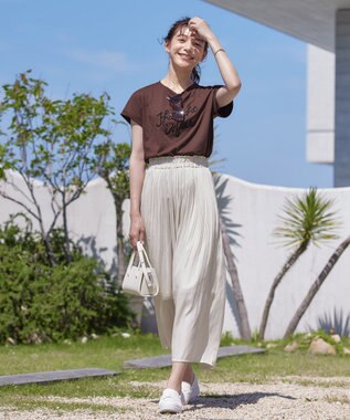 Tiaclasse 【洗える】立体刺繍ロゴTシャツカットソー ブラウン