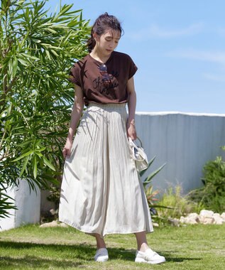 Tiaclasse 【洗える】立体刺繍ロゴTシャツカットソー ブラウン