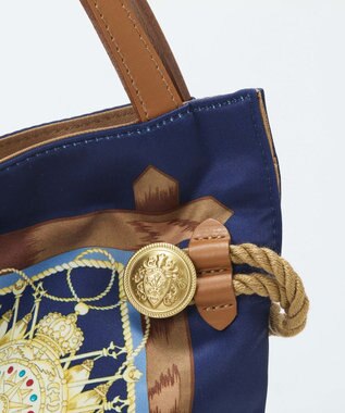 TOPKAPI 【TREASURE TOPKAPI】【26AW新色】マイルドサテン スカーフ柄 トートバッグ ネイビー