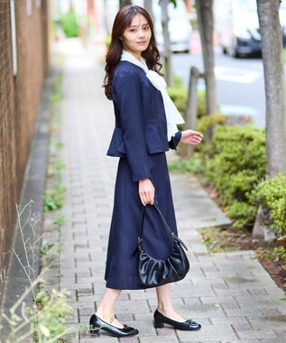 Feroux 【先行予約】パール釦ペプラムジャケット×スカート セットアップ ネイビー系