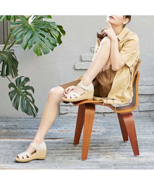 MODE ET JACOMO <D'ICI>カットワークストラップサンダル アイボリー