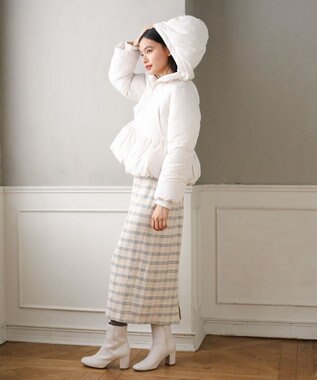 Green Parks ・ｓｗｉｎｇ　ｂｙ　ファイバーダウンペプラムコート Ivory