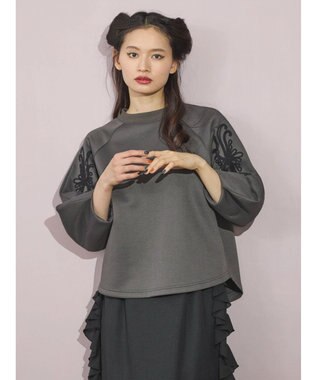 Green Parks ■ＥＳＣＡＲ　コードモチーフ刺繍プルオーバー Charcoal Gray