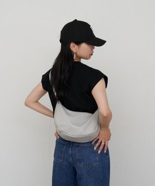russet 《ショルダーバッグ人気NO.1モデル》ソフトレザーラウンドショルダーバッグ(CE-1326-WEB) L.Gray