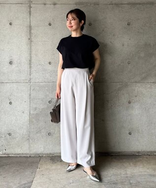 UNFILO L 【Oggi 6月号掲載】BEAUTY FORM フレンチスリーブTシャツ ネイビー