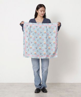 MOONBAT PAUL&JOE ACCESSOIRES(ポール & ジョー) シルクスカーフ 空 オーステルリッツ記念柱 ネコと毛糸 気球 65cm×65cm 手洗いOK サックスブルー