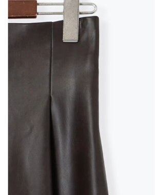 Te chichi フェイクレザーセミワイドパンツ《2025Autumn catalog item》 ブラウン