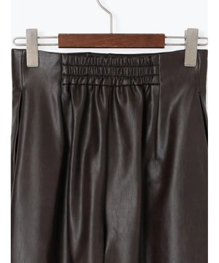 Te chichi フェイクレザーセミワイドパンツ《2025Autumn catalog item》 ブラウン