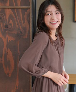 Tiaclasse L ブラウジングシフォンワンピース モカ