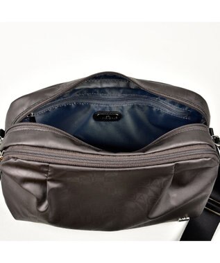 LA BAGAGERIE モノグラムデイリーショルダー ガンメタリック