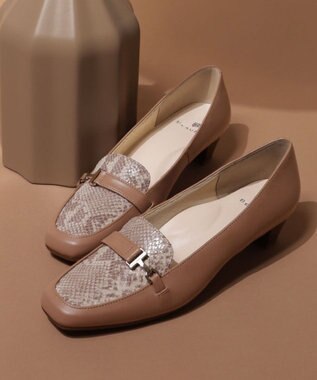 REGAL FOOT COMMUNITY 【ビューフィット】A22Y ソフトスクエアトウモカパンプス パンプス