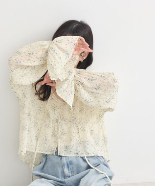 earth music&ecology ナローリボンくしゅくしゅギャザーブラウス Flower