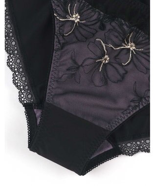 AMPHI 【sweet web掲載】 ショーツ 【BRAGENIC ブラジェニック 脇高細見えタイプ】BMI353とペア 吸汗速乾(後ろ身頃) アウターにひびきにくい(裾) PMI153 アンフィ／ワコール ブラック系