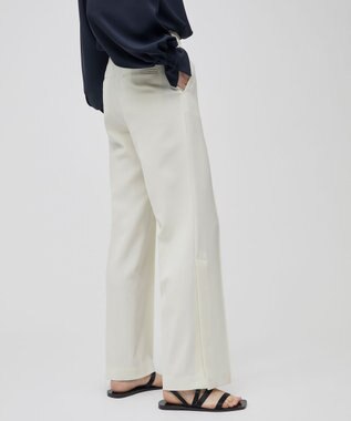 BEIGE， YUCCA / ストレートパンツ Ecru