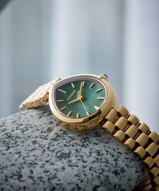 CITIZEN 【電池交換不要】ドロップ形状のジュエリーライクウオッチ EM1203-57X ウォームゴールド ウォームゴールド